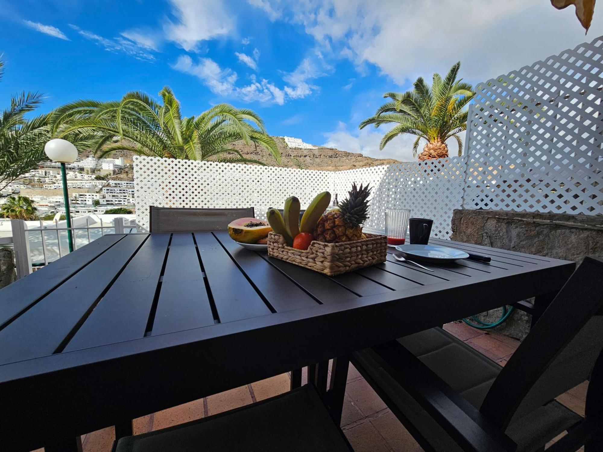 Stylish And Comfortable Duplex Apartment Near Swimming Pool Mogan Luaran gambar