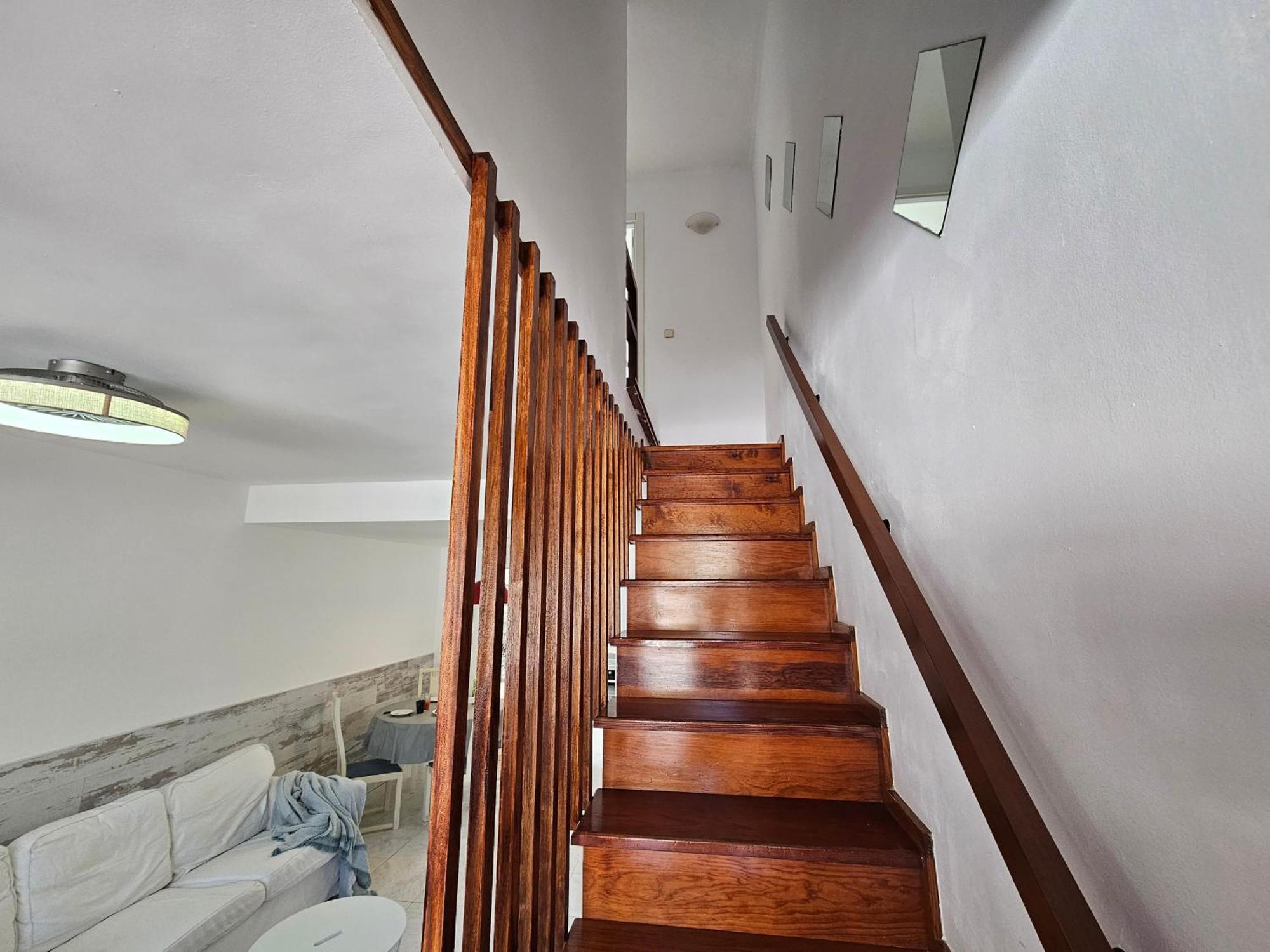 Stylish And Comfortable Duplex Apartment Near Swimming Pool Mogan Luaran gambar