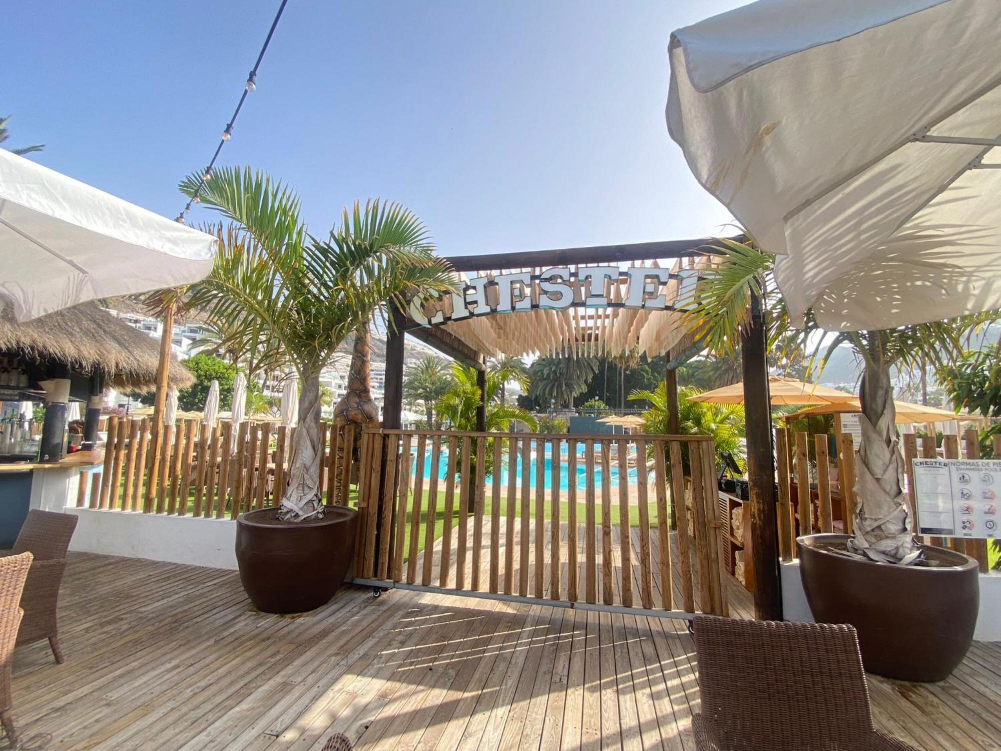 Stylish And Comfortable Duplex Apartment Near Swimming Pool Mogan Luaran gambar