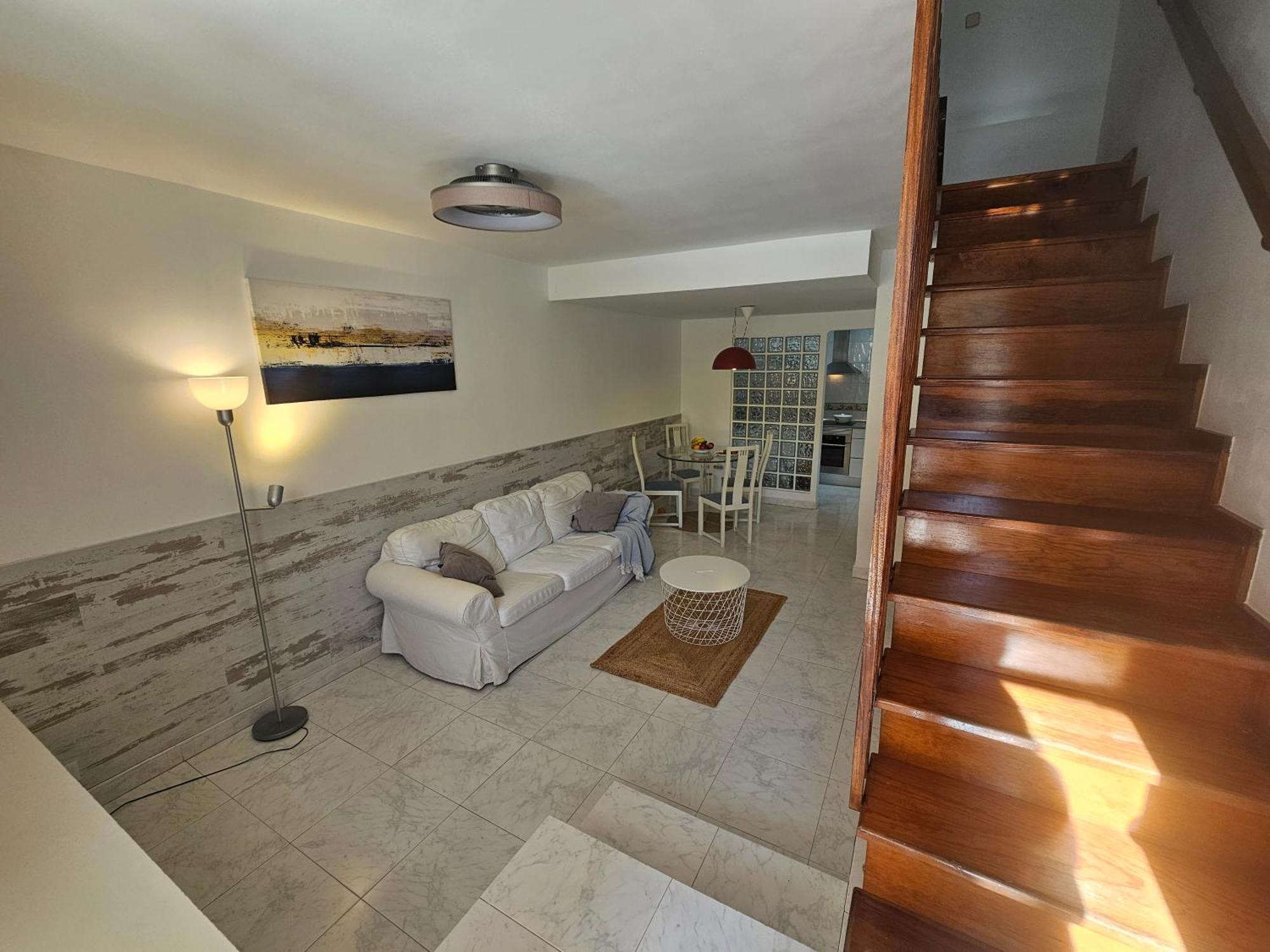Stylish And Comfortable Duplex Apartment Near Swimming Pool Mogan Luaran gambar
